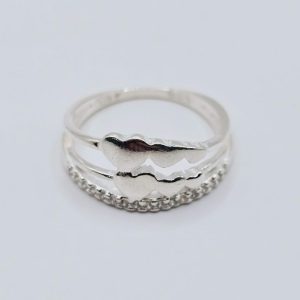 ANILLO TRIPLE CORAZONES Y CUBICS