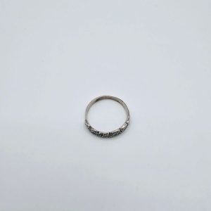 ANILLO PAVONADO CON MARQUESITAS