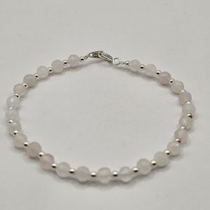 PULSERA PIEDRAS CUARZO ROSA Y BOLITAS DE PLATA